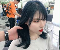 -COMO SALON 烫染可茉发型