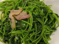 -香山湖渔家大院