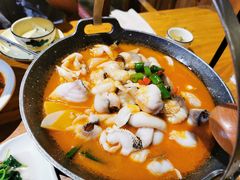 -老滇山寨•云南特色菜•地方菜•民族风情歌舞表演(金碧店)