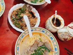 -金杨拉面王小吃面馆·牛三宝面·红烧牛肉粉