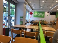 大堂-老乡鸡(潜山南岳路店)