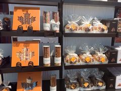 -Laderach 莱德拉(上海环贸iapm店)