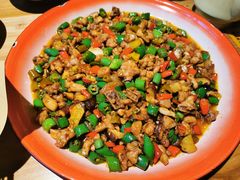 破店鲜炒鸡-泥糊破店小酒馆·团建聚餐(南京西路店)