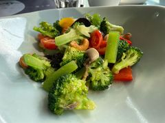 坚果时蔬-野蔓果·山野菜(西湖景区·龙井茶田店)