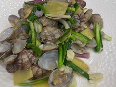 -粤盛海鲜平价店(洛溪食街店)