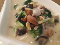 -源泰东南亚风味餐厅(太仓海运堤店)