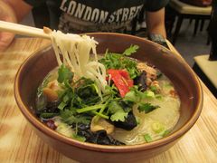 澳门特色鸡汤粉-和平馆·地道港澳茶餐厅(西门口店)