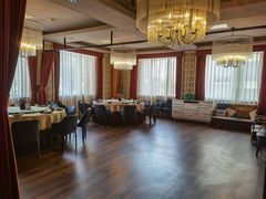 大堂-青年公社烤鸭(青年路店)