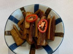 -景月阁空中食府(希尔顿酒店)