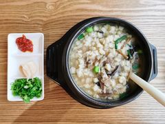 羊肉泡馍-秦关面道(世博店)