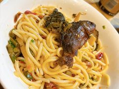 -牛八宝桂林米粉(八里庄店)