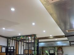 大堂-宏宏无烟石板烧烤