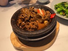 石锅手打牛肉丸-潮堂 · 潮州菜(国贸商城店)