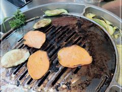 -哈哈碳都·牛肋条无限自助烤肉(台江万达店)