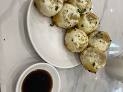 -老西白点心店