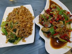 -覃记海鲜美食餐厅