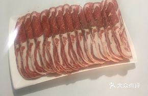 Hand-Cut Thick Lamb Neck Meat