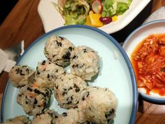 -明洞阿姨·韩式酱蟹烤肉·创意料理(三元桥店)