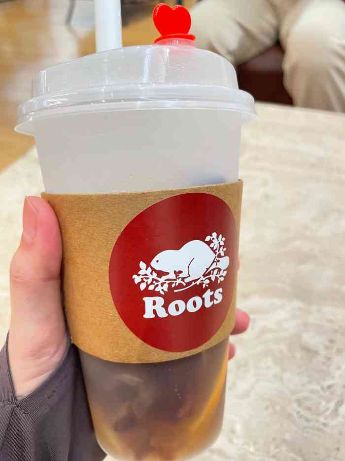 roots cafe-"[调皮]歪导师分享领的一杯咖啡~店就在仁.