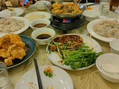 -鹤乡东北菜(崮山路店)