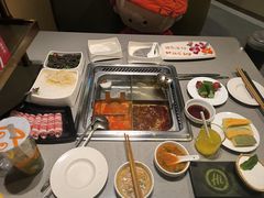 -海底捞火锅(宝龙广场夜宵主题店)