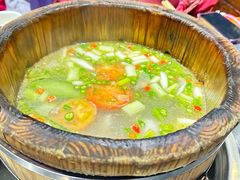 -秋语木桶鱼.酸菜鱼(开发区火车站店)