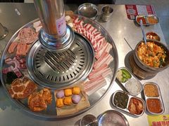 -哈哈碳都·牛肋条无限自助烤肉(台江万达店)