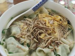 -笑来喜馄饨小笼工坊店(湖滨街店)