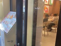 -必胜客(阿罗海店)