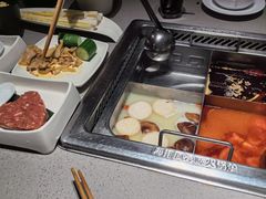-海底捞火锅(银泰中心店)