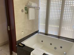 -三亚亚龙湾雅高铂尔曼别墅度假酒店