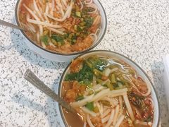 -忆螺巷螺蛳粉(步行街小巷店)