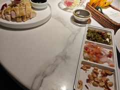 -荷塘秋月·本帮江浙菜(国权路店)