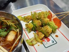 炸卷心菜串-堂堂小伙夫·辽宁小吃大排档(京西大悦城店)