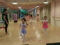 -雅米拉艺术中心(少儿舞蹈培训)