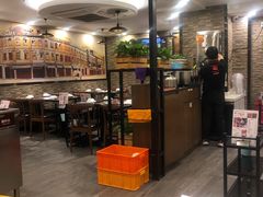 大堂-八合里牛肉火锅(新洲店)