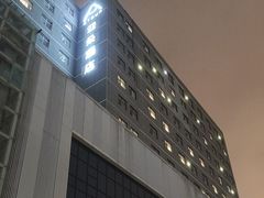 -西安大雁塔科技大学地铁站亚朵酒店