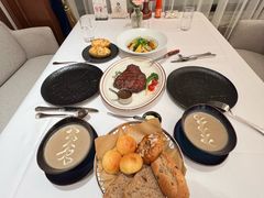 -马克西姆俄罗斯餐厅(通亚街店)