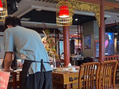 -小天鹅火锅·一线江景洪鼎旗舰店(洪崖洞店)