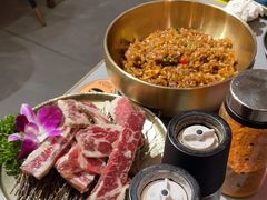 -围炉肉舍•炭烤活鳗•丹东海鲜烤肉(步行街店)