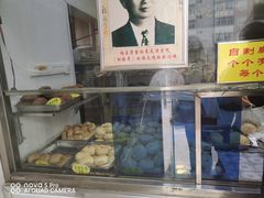 面包甜点陈列柜-杜称奇小吃店(西湖道店)
