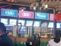 -老长沙湘菜馆(凤凰路店)
