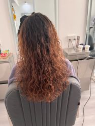 -LILI·HAIR SALON理理造型