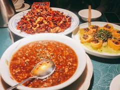 -锅碗瓢盆·重庆本土菜(南坪东东摩店)