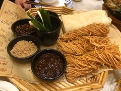烙馍卷馓子-大张烙馍村(三环南路旗舰店)