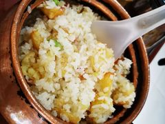 -姚记抚仙湖石锅鱼庄