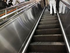 -常熟路(地铁站)