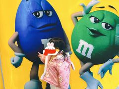 -m豆巧克力世界(上海世茂广场店)