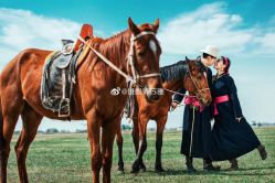 点击看大图 -苏雅影像蒙古婚纱摄影工作室