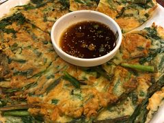 韭菜饼-喇喇排骨火锅·传统韩式脊骨汤(望京西园总店)